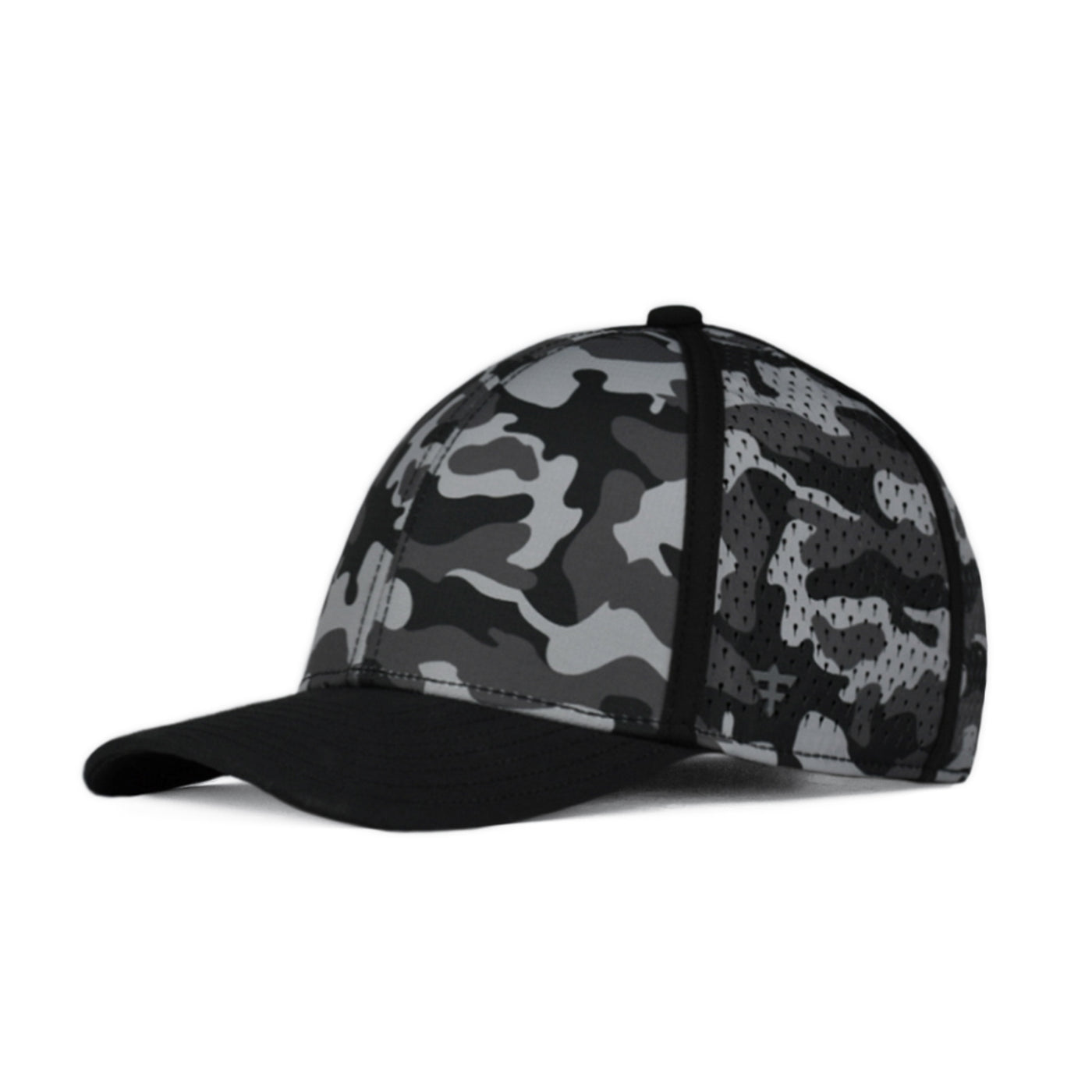 #color_black-camo